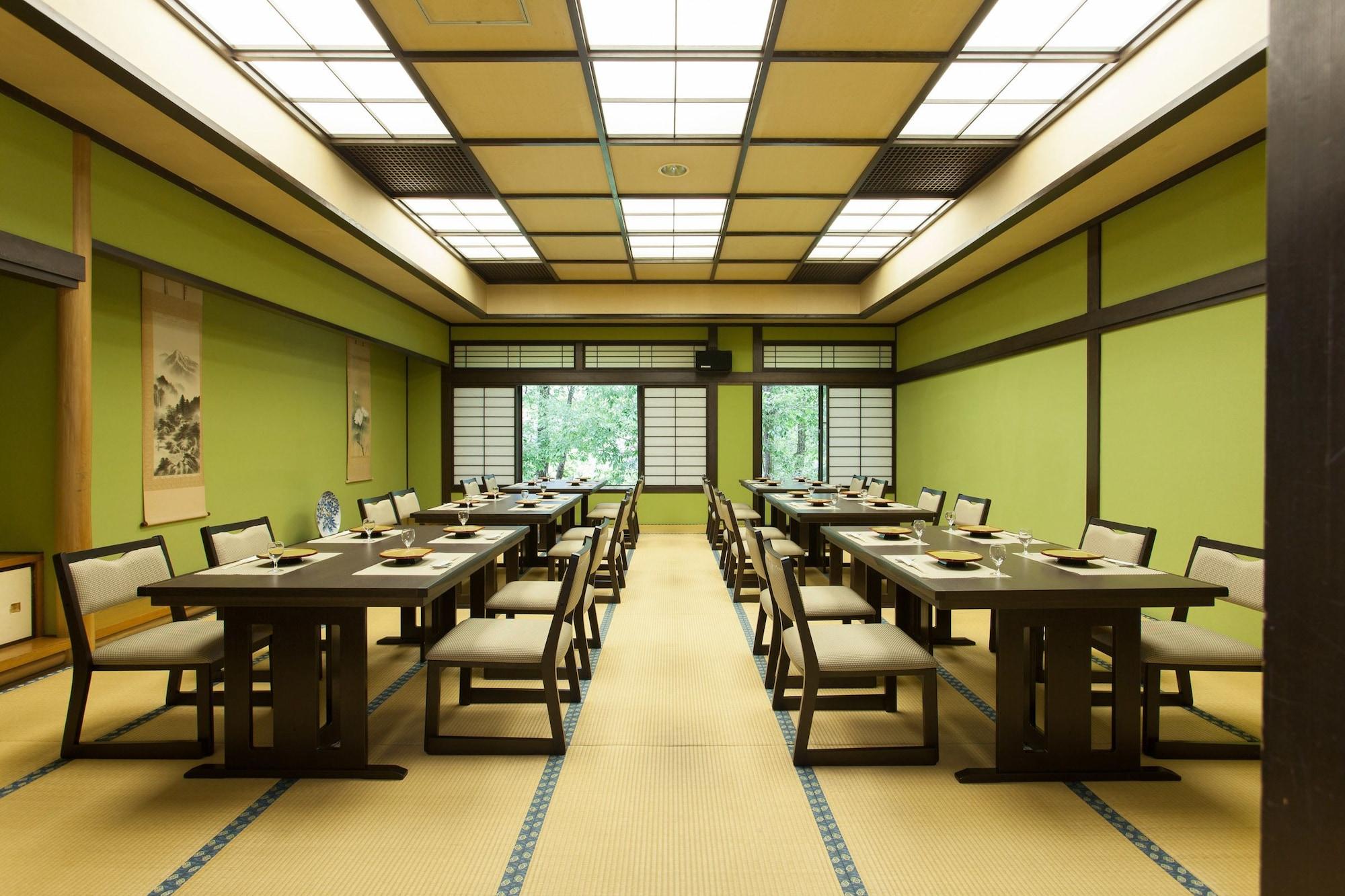 Okutamaji Hotel Ome Luaran gambar