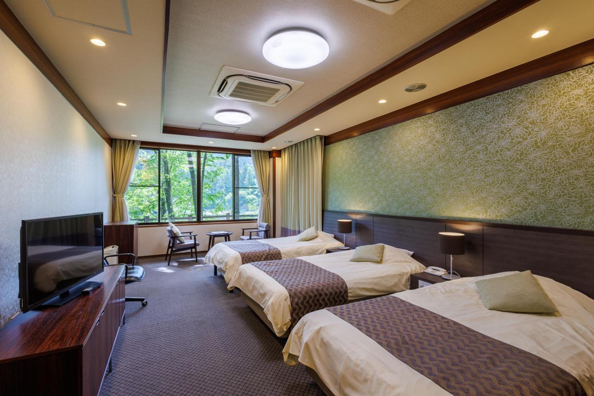 Okutamaji Hotel Ome Luaran gambar