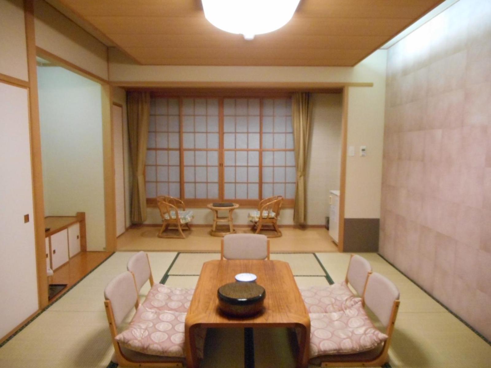 Okutamaji Hotel Ome Luaran gambar