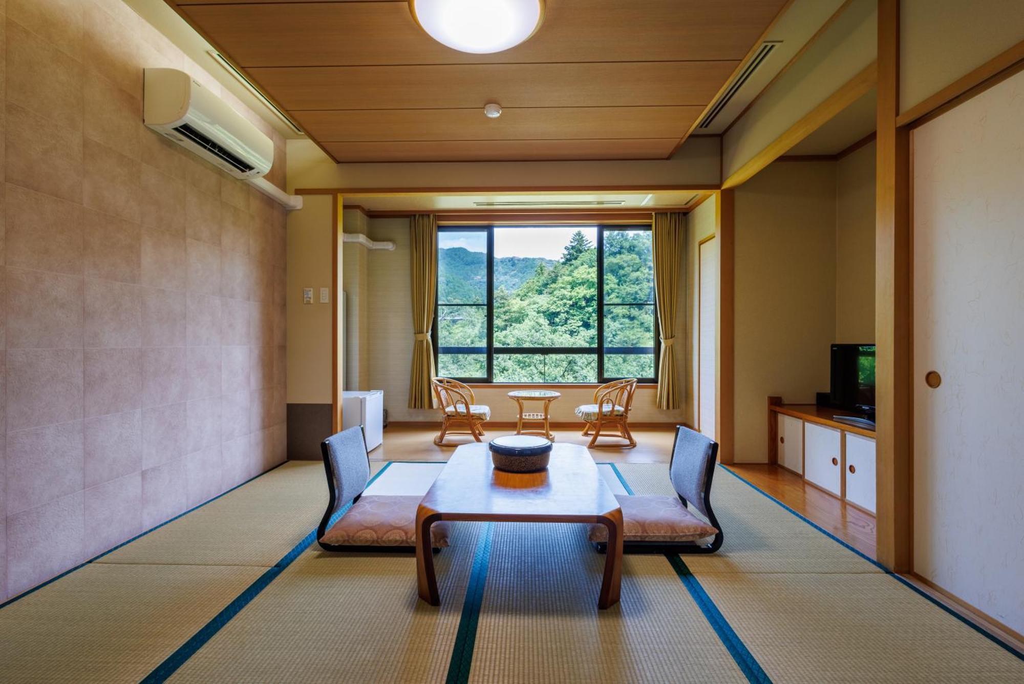 Okutamaji Hotel Ome Luaran gambar